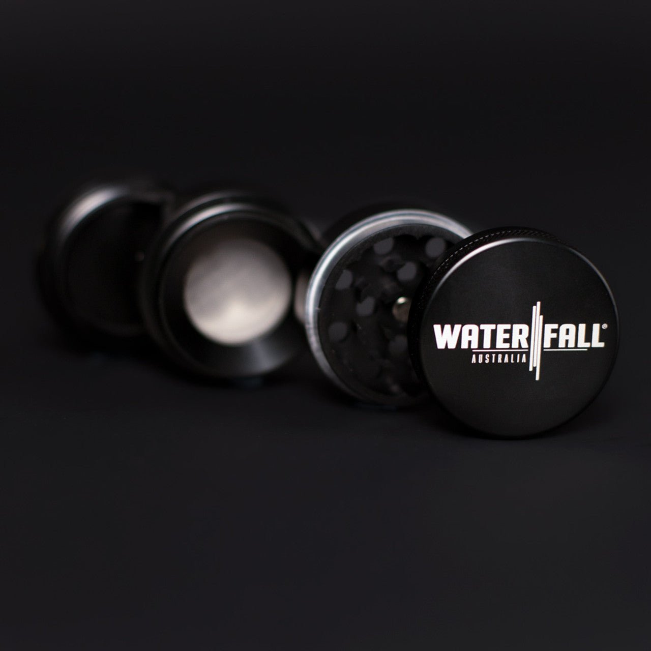 Waterfall 4-Piece Dry Herb Grinder with Removable Screen - Gloss (43mm)