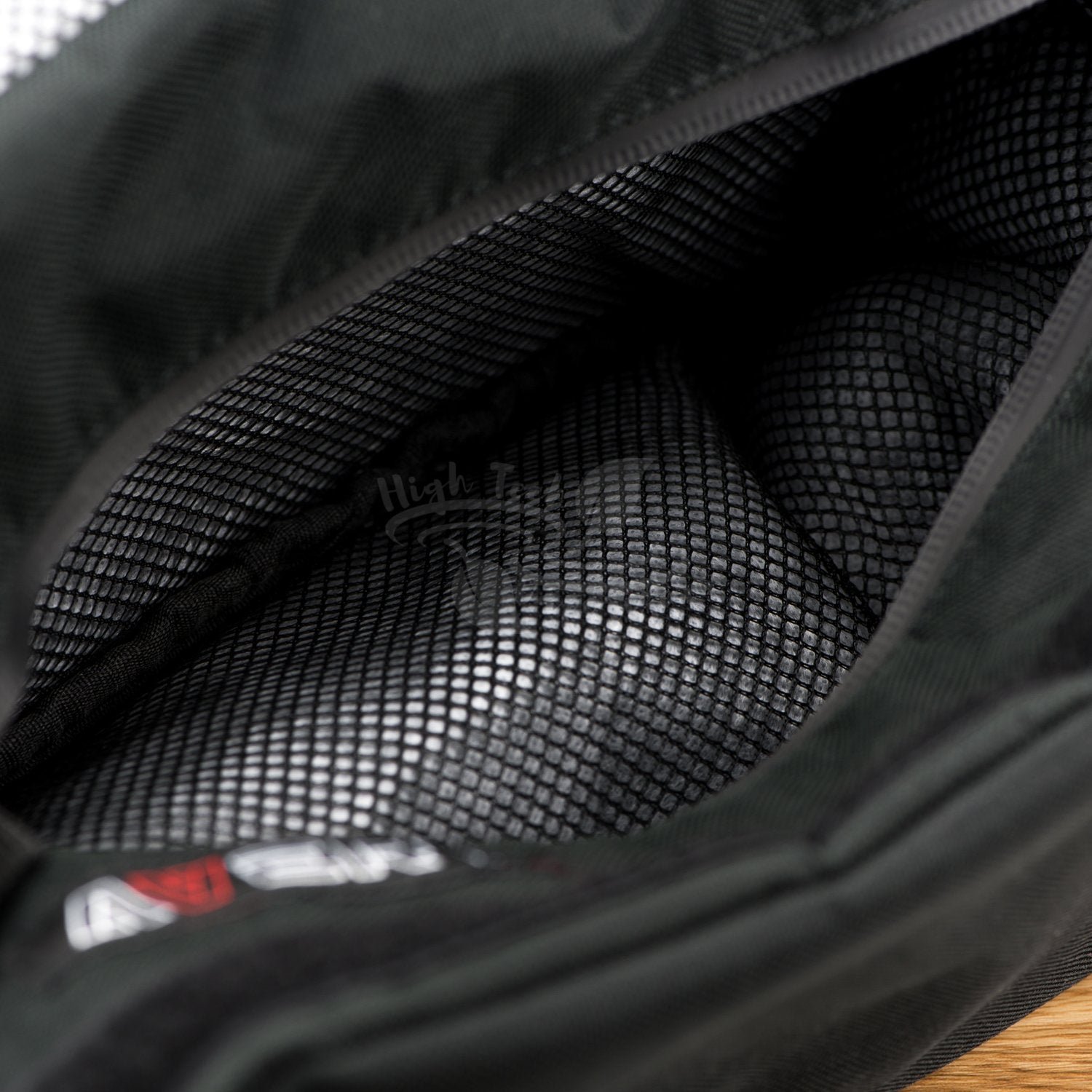 AVERT Travel Bag (Carbon Lined) - Image 10